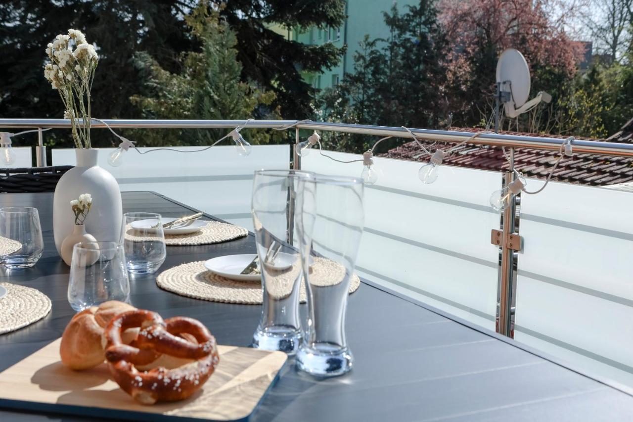 Lumen Homes - Design-Apt. Nahe Audi Und Altstadt, 3 Zimmer, Netflix إنغولشتات المظهر الخارجي الصورة
